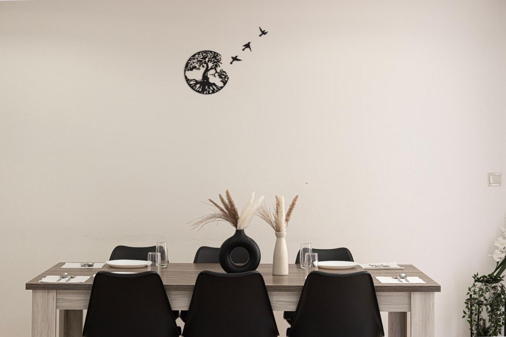 Moonlight Hostel Jbr - 2Min Walk To Jbr Beach - Gym - 2Min Metro Station - Poll 迪拜 外观 照片